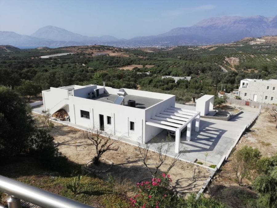 (Προς Πώληση) Κατοικία Βίλα || Ν. Ηρακλείου/Τυμπάκι - 185 τ.μ, 3 Υ/Δ, 1.350.000€ 